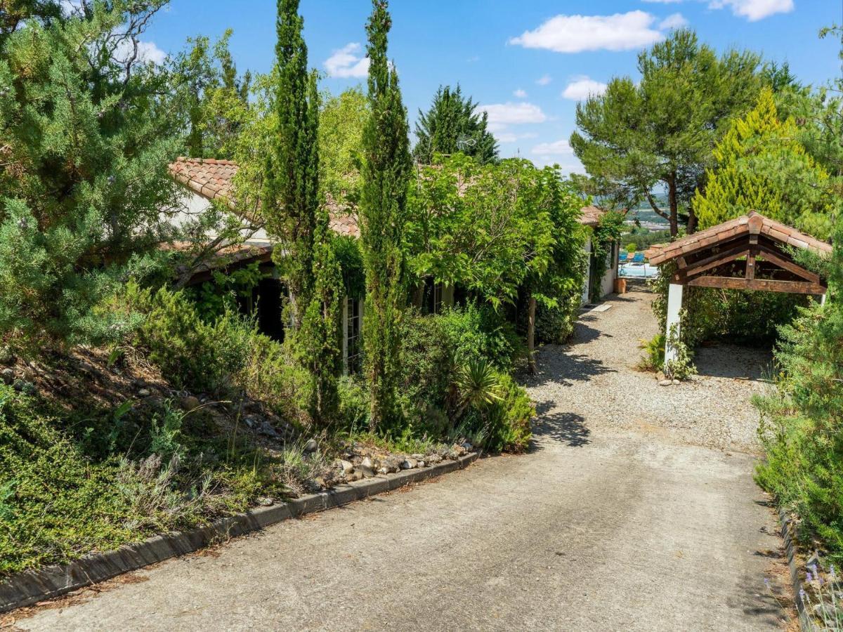 Vacation Home In Limoux With Pool Ngoại thất bức ảnh